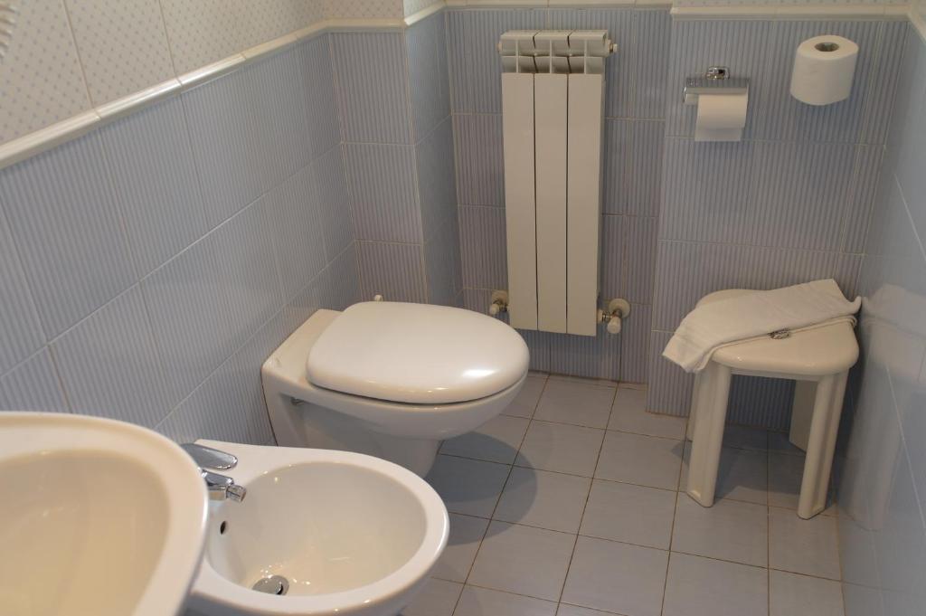 Hotel Armando' S Sulmona Phòng bức ảnh