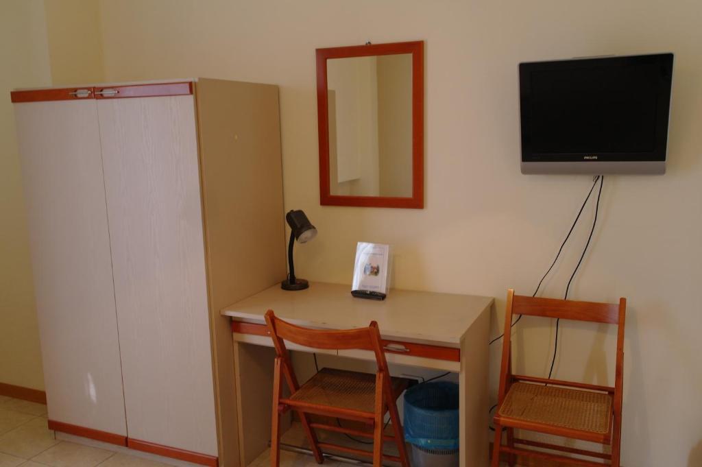Hotel Armando' S Sulmona Phòng bức ảnh