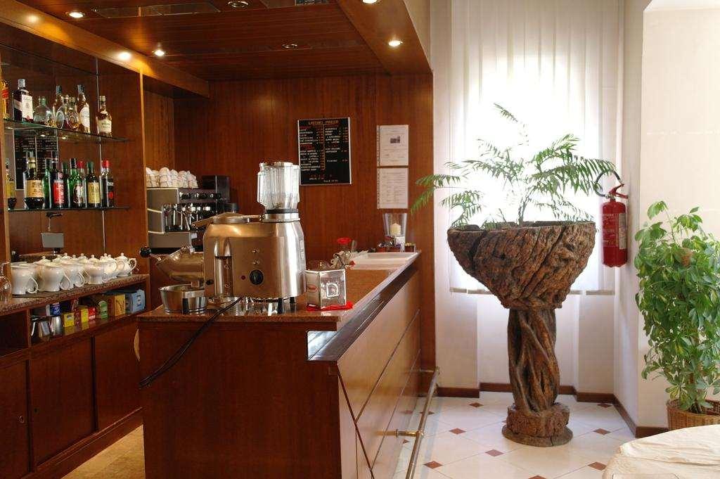 Hotel Armando' S Sulmona Nhà hàng bức ảnh