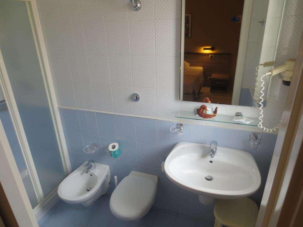 Hotel Armando' S Sulmona Phòng bức ảnh